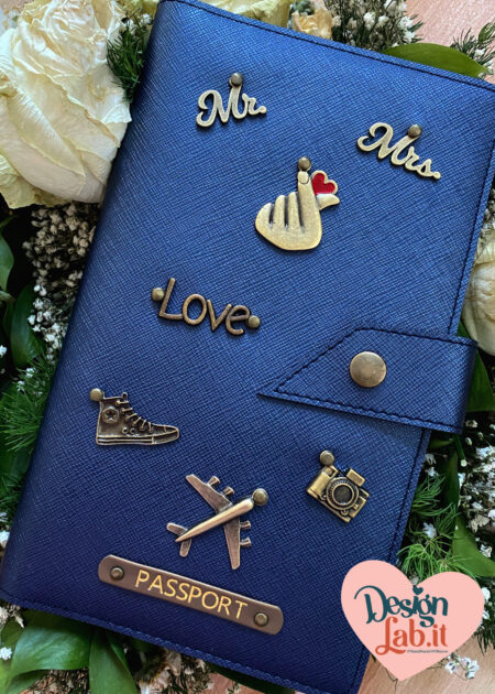 Single Passport Holder w Lock